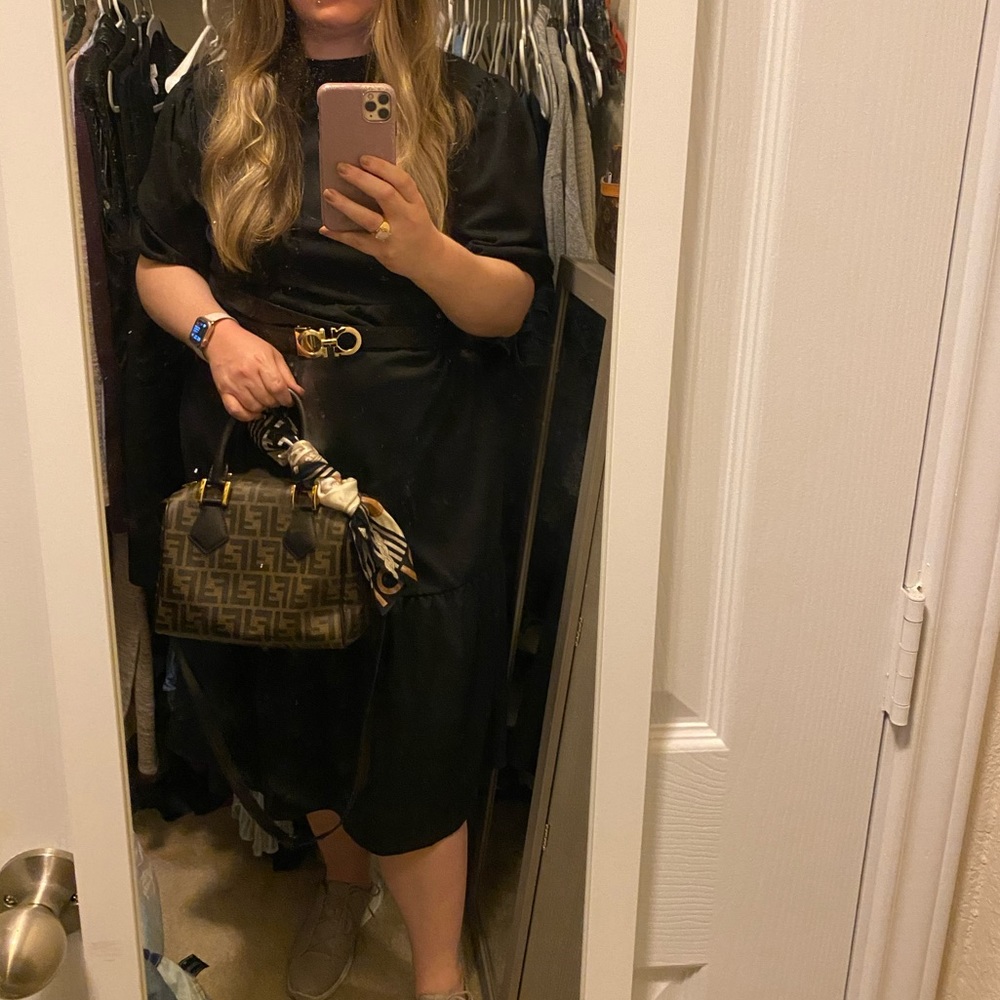 Meet your Posher, J-lo